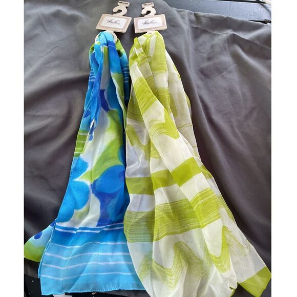 Vintage Kathie Lee Collection Oblong Scarf Set of 2 - Picture 1 of 3